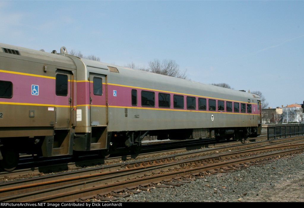 MBTA 1523